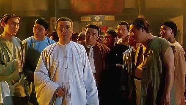 2.《鹿鼎记》经典永不过时，这部电影艺术成分很高