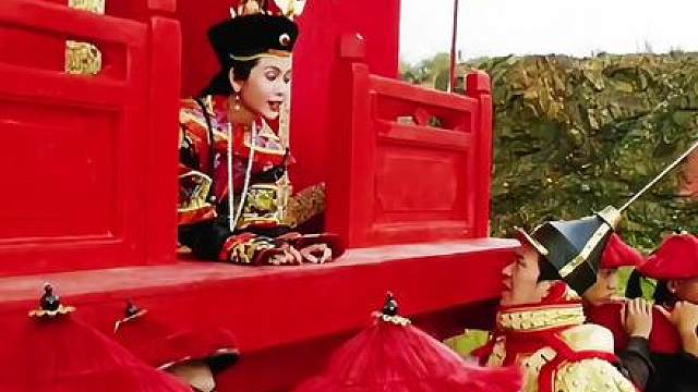 15.《鹿鼎记》经典永不过时，这部电影艺术成分很高