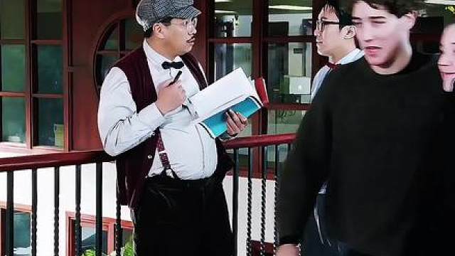 5.《逃学威龙2》经典永不过时，这部电影艺术成分很高
