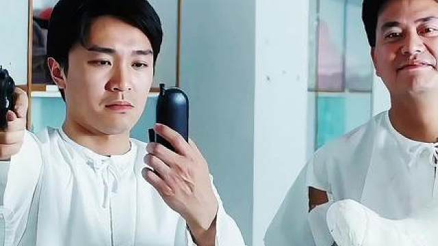 1.《逃学威龙3》经典永不过时，这部电影艺术成分很高