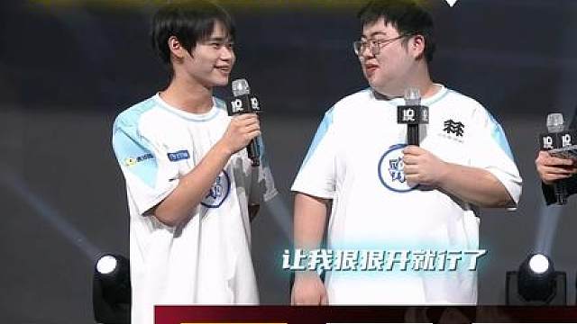 当你觉得涵的赛后采访太爆时，不妨看看当年邪恶黑蛋的大话王..