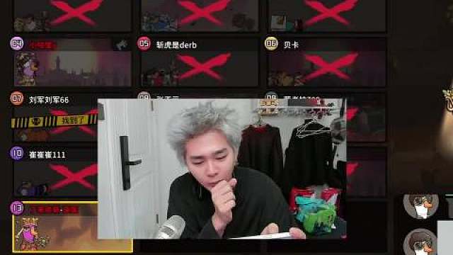 不知道啊，反正就是傻鸭子沙着沙着，大家都抽象起来了呢！！！这波团建真的太有意思了！！
俺真的笑的满地