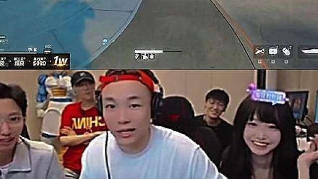 四门解散吧 我们想让小艺当老大
