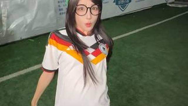 c罗还是梅西？