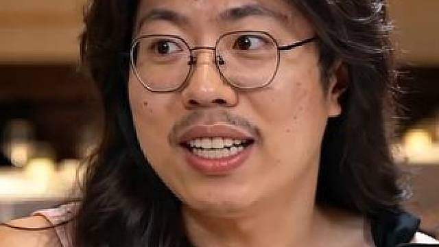 快走让他结账
