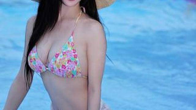 泳池穿搭