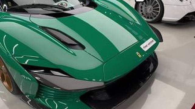 法拉利SP3 VS帕加尼Huayra，你更喜欢哪个？