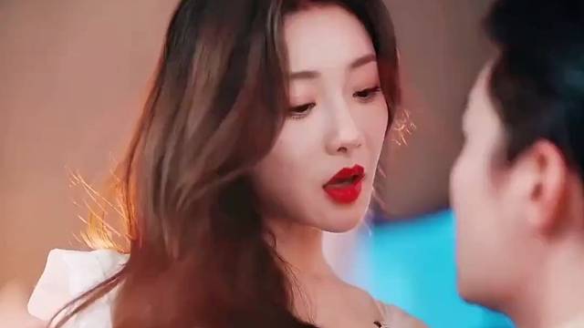 暴力拉丝袜，原来老板喜欢白丝