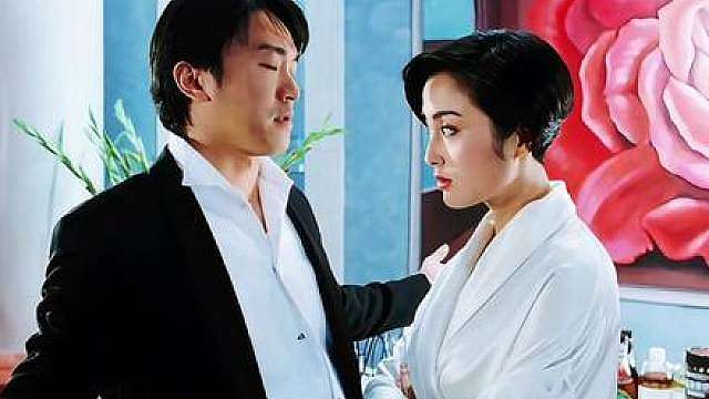 10.《逃学威龙3》经典永不过时，这部电影艺术成分很高