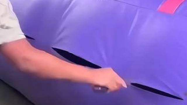 这孩子家里面是有矿啊