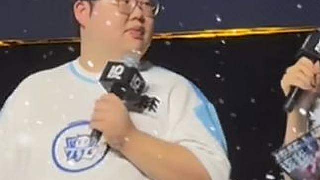 怪不得KPL导播会瞬间切掉不熟练的女主持人，原来最后居然忘词了