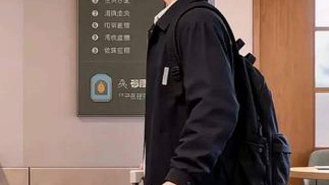 《女寝独苗》