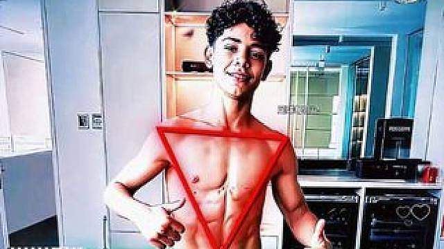 腹肌九九归一？迷你罗:幸好还有你老爸