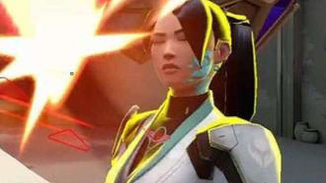 这是我观察了八回合做出的决定