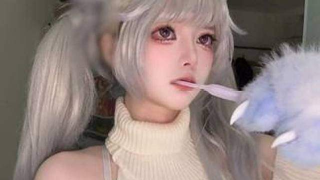 终于刷到熟女了，网速慢的都不知道我在拍什么……