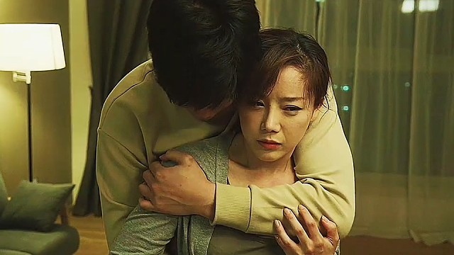 年龄大的有女人味吧？