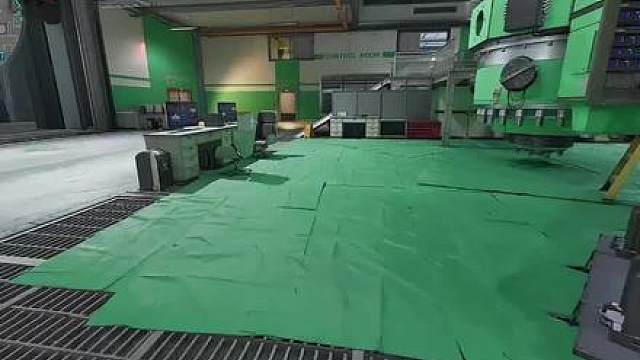 弹幕:杨哥，杨哥眼睛没用就捐了吧