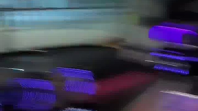 快点跑啊