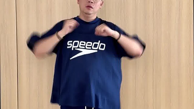 早起养肝操，舒心养颜两不误