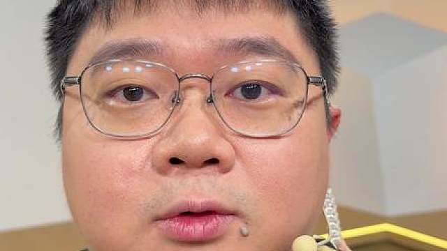今晚19点45看小孩EWC街霸6