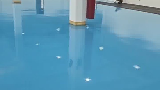 防静电自流平，守护精密车间，远离静电隐患！