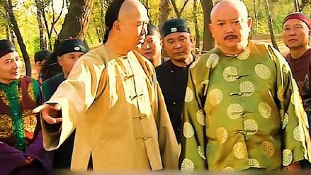 63.和珅想让自己的小弟替自己顶罪最后找了一个没钱的