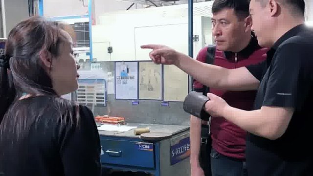 来访客户油缸频繁拉缸，根源是忽略了防尘圈更换