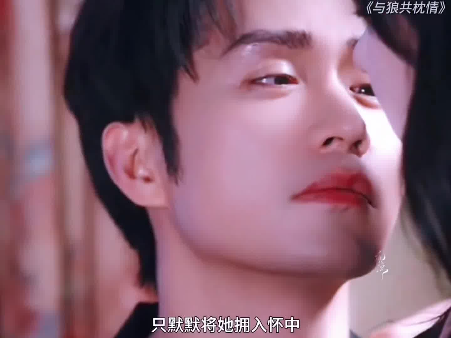 总裁终于见到了自己想念两年的女孩