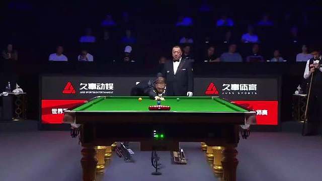 真的大心脏！吴宜泽先2-0领先被特鲁姆普疯狂反扑，第一阶段战罢4-5暂时落后。贡献精彩单杆破百，分差