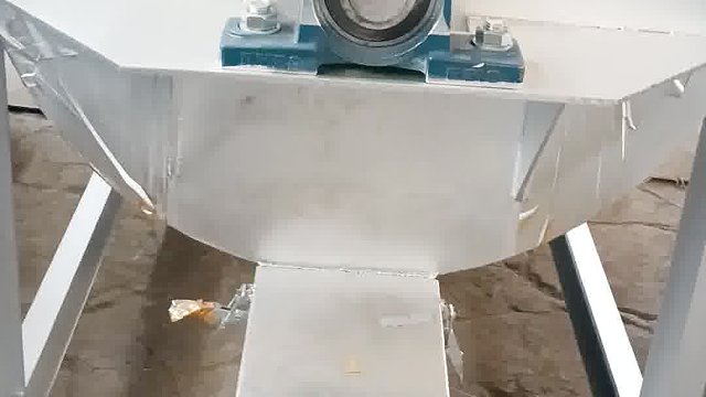 体积式喂料机