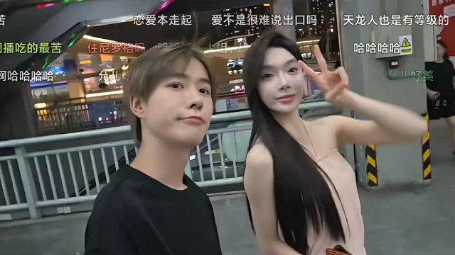 羡慕住了！子圣赴约大小姐允儿，专属迈巴赫配司机接送，排面直接拉满