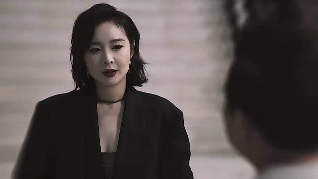 原来坏的人在喜欢的人面前也是个小孩