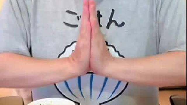 碳水配碳水，就着西瓜皮吃…… ​​​