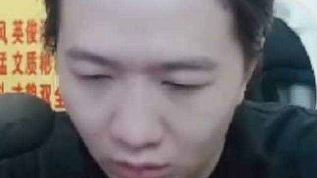 有许多兄弟们想看德华16.0的评分，不是16.0德华要吃奥利给，今天他来了