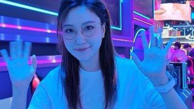 今天在CJ玩啦！ 今天在CJ和水友打游戏很开心！大家的游戏打的都好特别哦，晚点会发一条今天整体的Vl