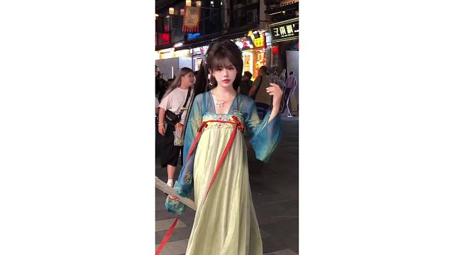 小师妹来了