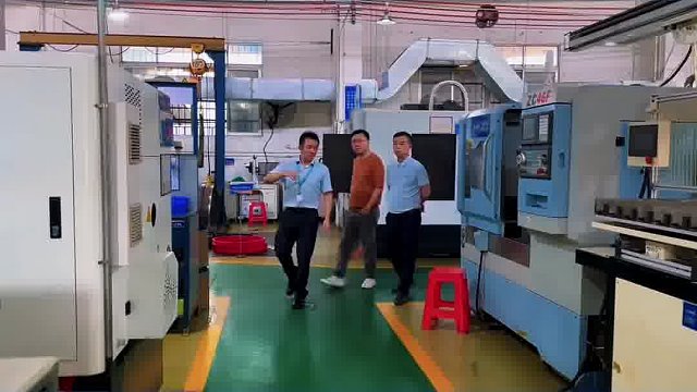 客户是晚上来的，说白天没空