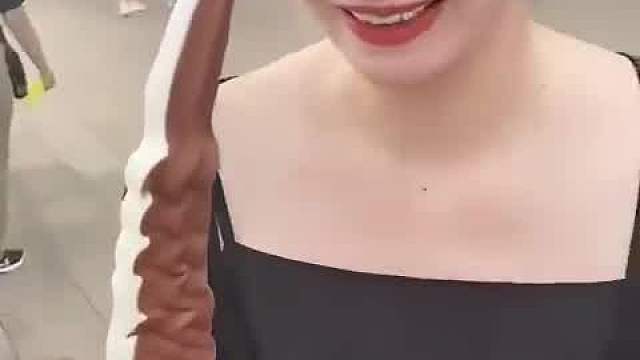 得挨多少打才能成角儿啊