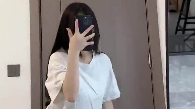 不愧是黑丝连我这种屌丝穿上都好看