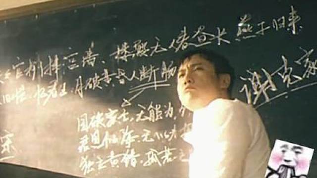 “很多人好奇童锦程直播粉为啥那么多，来让你看看什么叫情绪价值！这谁能受得了啊！天啊！给我骂爽了！我要爱他一万年！”