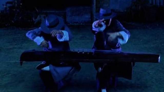 《功夫》幕后：琴魔大战《功夫》三大高手对决琴魔名场面，周星驰用极致追求，把东方武侠意境拍到了华语武侠特效巅峰。