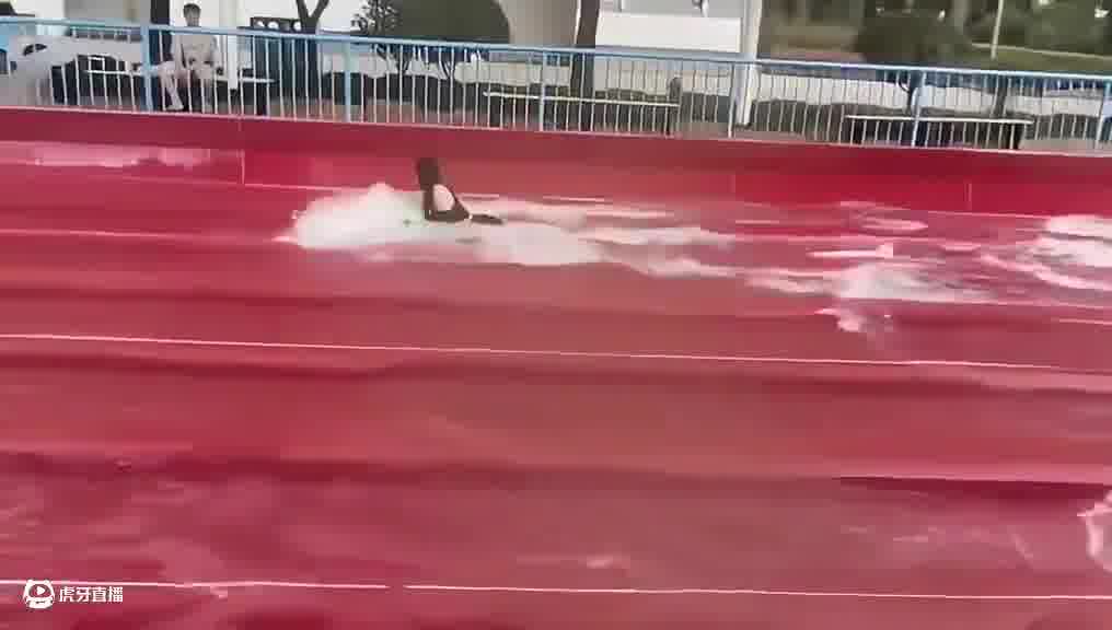 嗯？浪里白条？