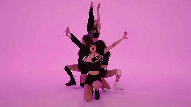 BLACKPINK将抽40名粉丝参与十周年见面会，但本次活动仅会有部分成员出席（仅档期有空的成员到场