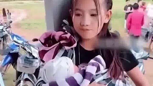 以为是姐姐，走近发现事情不简单，柬埔寨经常发生这种事！