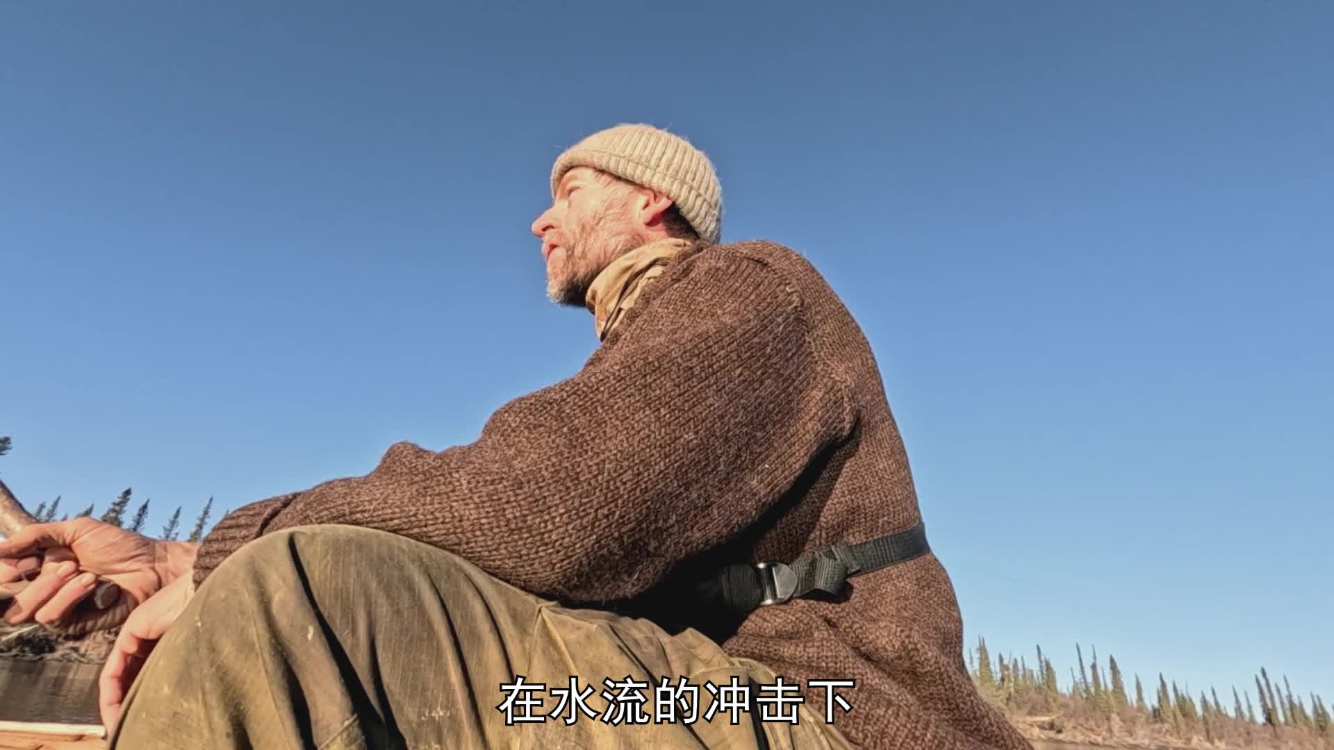 荒野独居第十三季08：驼鹿肉差点报废，小鱼组团来送