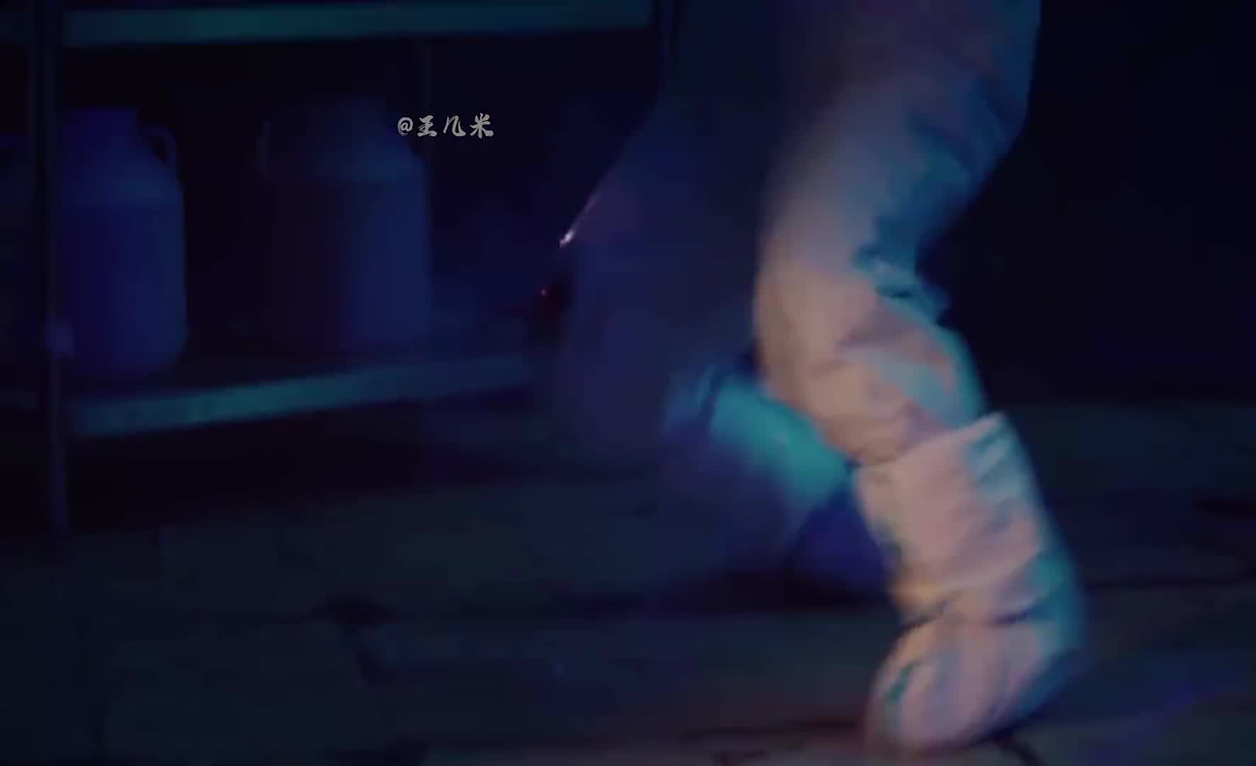女友在他死后才知道了他的卧底身份，结尾让人泪崩了