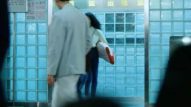 最残忍的从来不是不爱，而是双向奔赴的真心，被现实生生碾碎