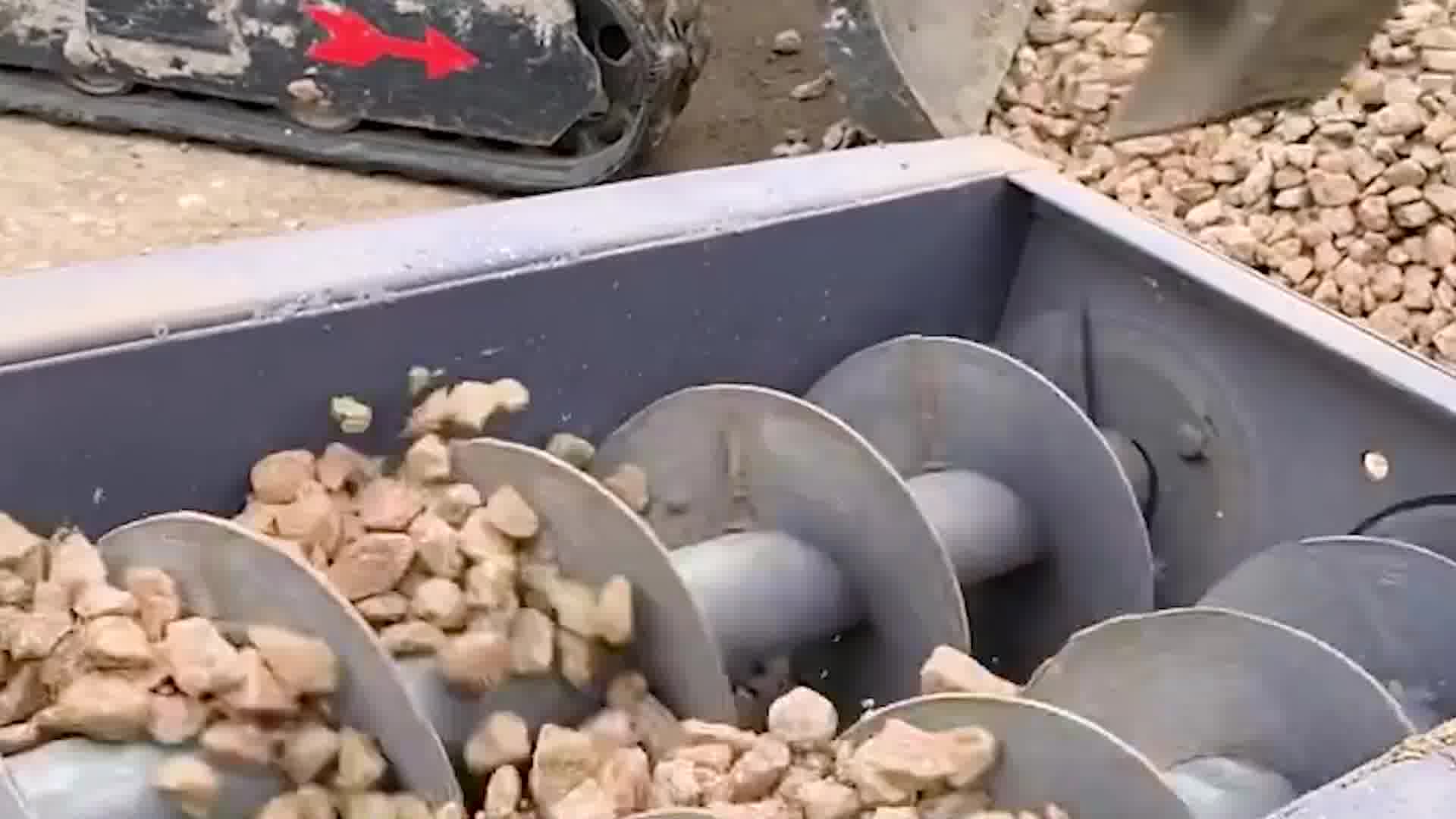 定制输送机