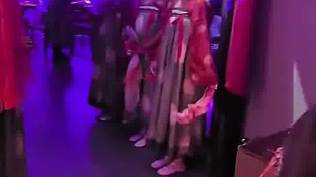 一杯清，两杯唐，三杯梦回秦始皇
