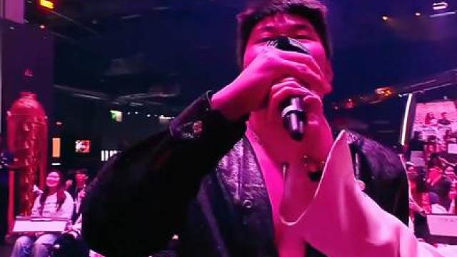 成都AG vs KSG，曜配音本人到达现场，现场配音太燃了！